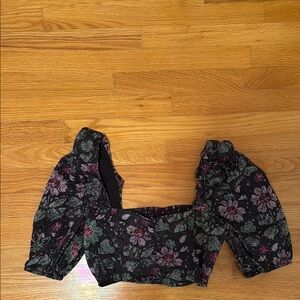 Floral Puff Sleeve Top - Black and Purple